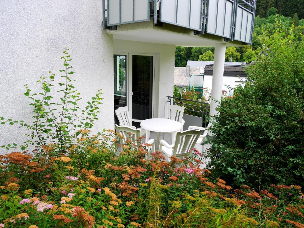 Fewo No.43 Am Rathaus Willingen  Rom bilde