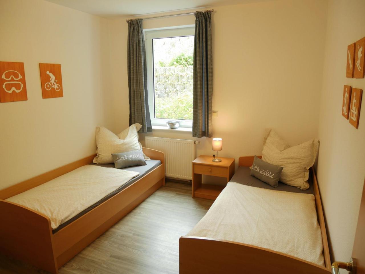 Fewo No.43 Am Rathaus Willingen  Rom bilde